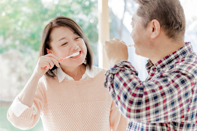 口内環境は加齢によってどのような変化・影響を受ける？