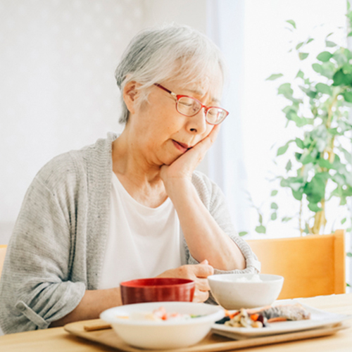 咀嚼低下による唾液分泌不足