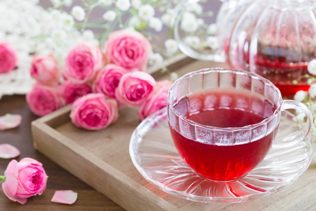 ローズアロマによる嗅覚アプローチ